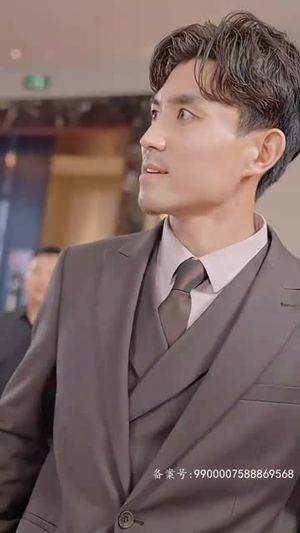 绝世龙尊(101集) 绝世龙尊(101集)深夜短剧推荐精彩片段