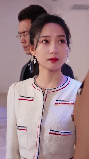回档08之女王上位记(80集) 回档08之女王上位记(80集)悟空浏览器免费看短剧