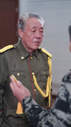 全网直播,小姨子曝光了我的身份(85集) 全网直播,小姨子曝光了我的身份(85集)火爆短剧精彩片段