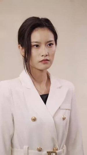 凝望深渊(60集) 凝望深渊(60集)深夜短剧精彩分享