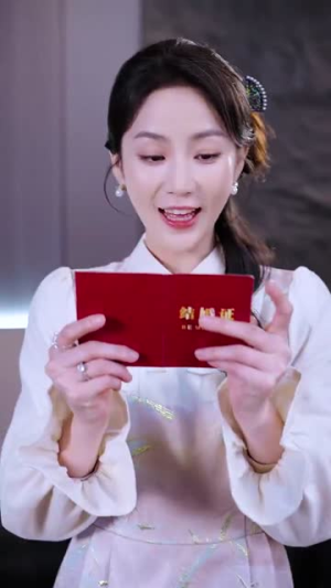 她似星星,光芒万丈(75集) 她似星星,光芒万丈(75集)精彩短剧抢先看哦