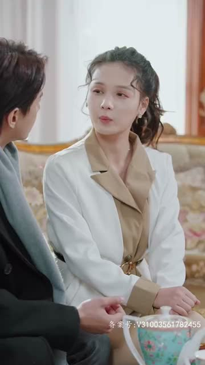 渣男逃婚当场改嫁首富(100集) 渣男逃婚当场改嫁首富(100集)短剧排行榜前十名