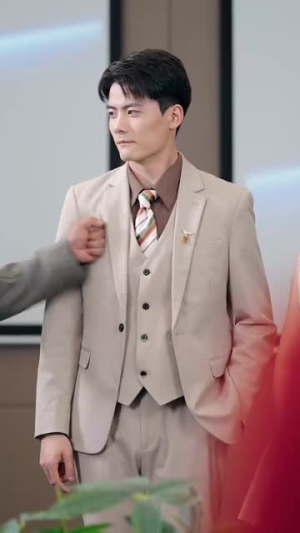 偷听心声后穿书千金被司家团宠啦(100集) 偷听心声后穿书千金被司家团宠啦(100集)火爆短剧正在热播