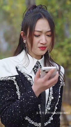 新婚夜,傻子老公抱紧了我(94集) 新婚夜,傻子老公抱紧了我(94集)每日坚持分享短剧