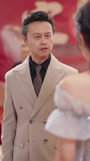 谪仙(90集) 谪仙(90集)一起看短剧下集更精彩