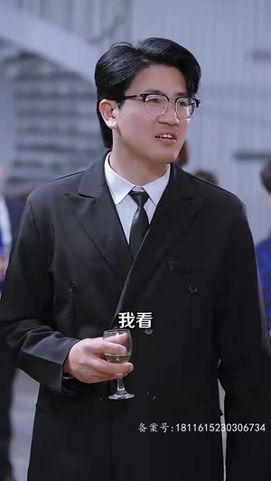 首富千金逆风行(64集) 首富千金逆风行(64集)短剧经典全集任你选