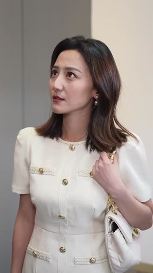 老婆大人下手轻点(30集) 老婆大人下手轻点(30集)更新短剧精彩不断