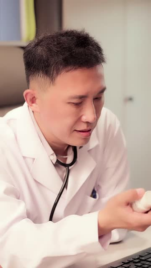 消失的技师(61集) 消失的技师(61集)短剧终极大结局合集