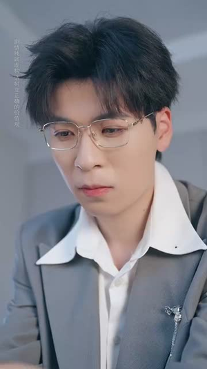 重返青春后儿子们把我宠成小公主 (60集) 重返青春后儿子们把我宠成小公主 (60集)热门免费短剧推荐