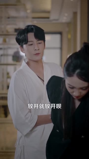 都市我既是神明（96集）短剧全集幕后花絮版
