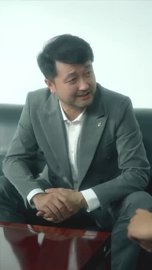 重生2000青梅校花18岁(86集) 重生2000青梅校花18岁(86集)不睡觉也要看完的短剧