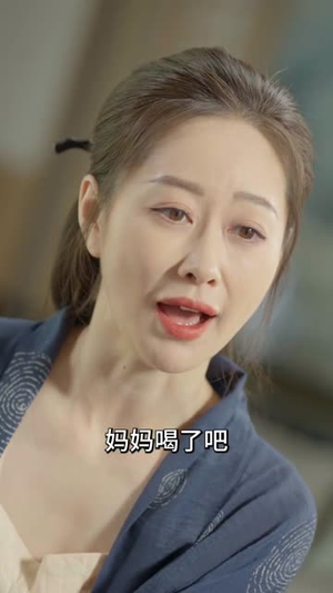被偷听心声后,全家追着老妈宠(55集) 被偷听心声后,全家追着老妈宠(55集)短剧热播精彩片段