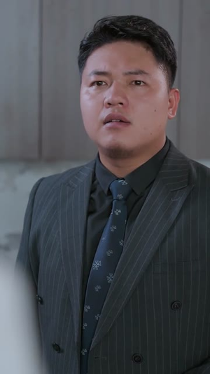 牛马反击战(90集) 牛马反击战(90集)热门儿短剧抢先看