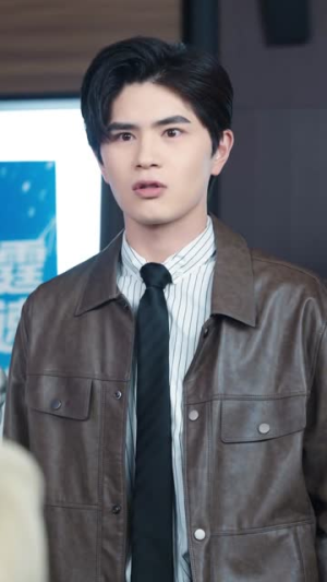 修车多年强亿点怎么了(63集) 修车多年强亿点怎么了(63集)火爆短剧精彩片段