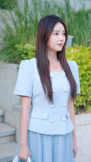 我本痴心自缚（70集） 每天更新最火短剧