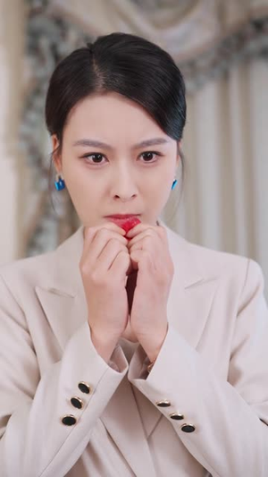 被顶替后,乡村学霸她又争又抢(37集) 被顶替后,乡村学霸她又争又抢(37集)这个短剧太精彩了