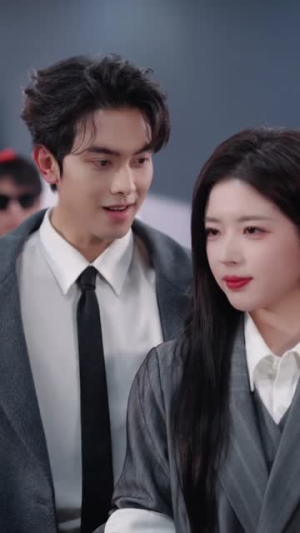 女将军挥挥拳，豪门老公乖成犬（80集）熬夜也要追的短剧