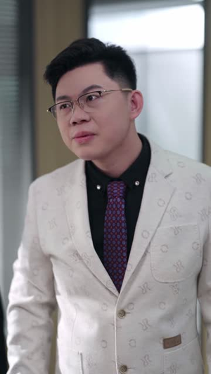 我的透视能揭秘，反派全是提款机（80集）好看又上头的红果短剧