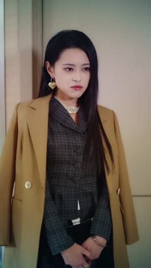 时秘书今天又被撩了吗(73集) 时秘书今天又被撩了吗(73集)热门短剧推荐给你