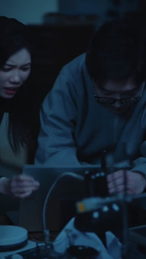 我的重生是场骗局2我妈被困1993(62集) 我的重生是场骗局2我妈被困1993(62集)短剧全集投屏大屏看